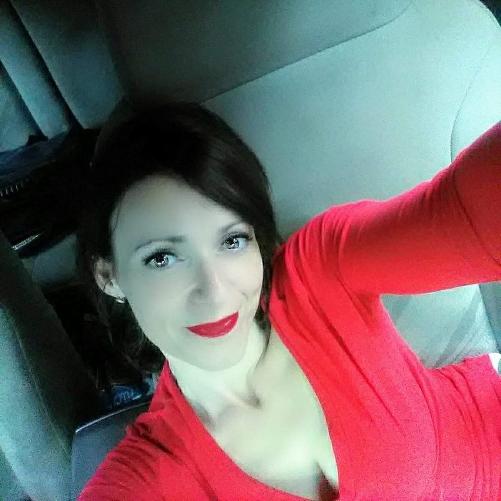 Meet your Posher, Angie